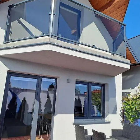 Holiday home Jastrzebia Marina - Komfortowe Caloroczne Jastrzebia Gora