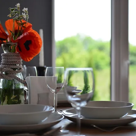 Jastrzebia Marina - Komfortowe Caloroczne * Jastrzebia Gora