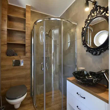 Holiday home Jastrzebia Marina - Komfortowe Caloroczne Jastrzebia Gora