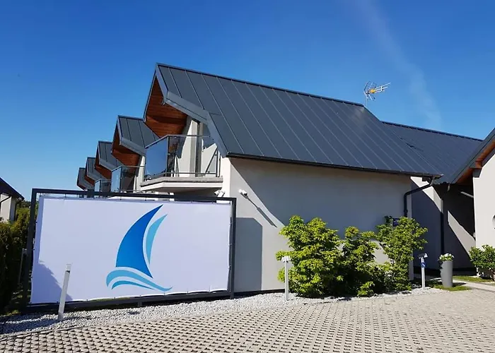 Jastrzebia Marina - Komfortowe Caloroczne * Jastrzębia Góra