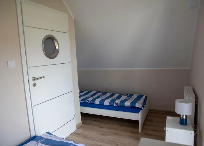 Jastrzebia Marina - Komfortowe Caloroczne *